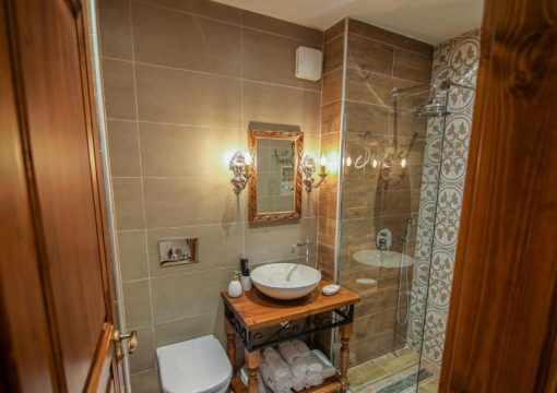 Deluxe Double Room with Extra Bed