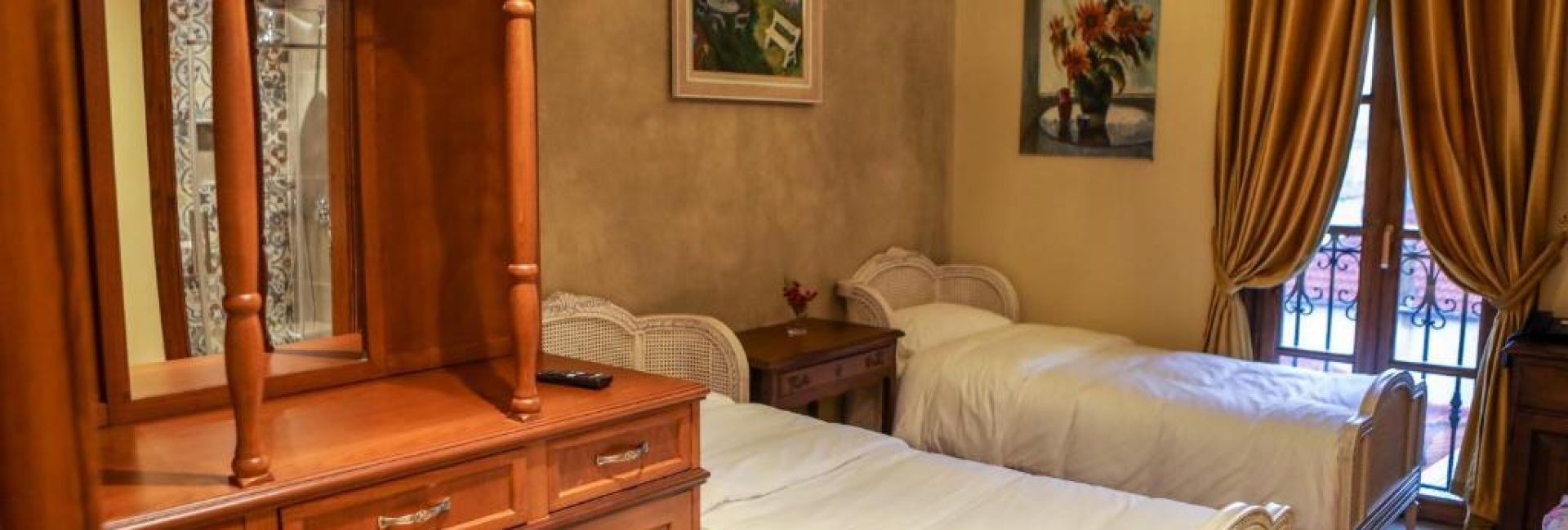 Deluxe Twin Room