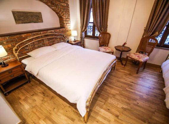 Deluxe Double Room with Extra Bed