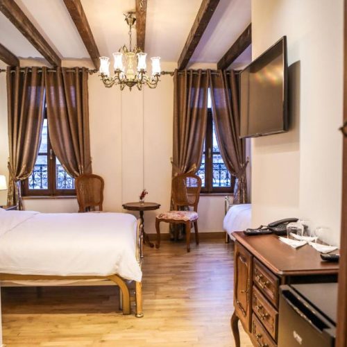 Deluxe Double Room with Extra Bed