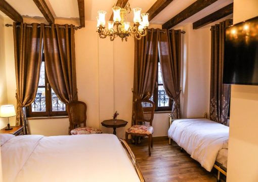 Deluxe Double Room with Extra Bed